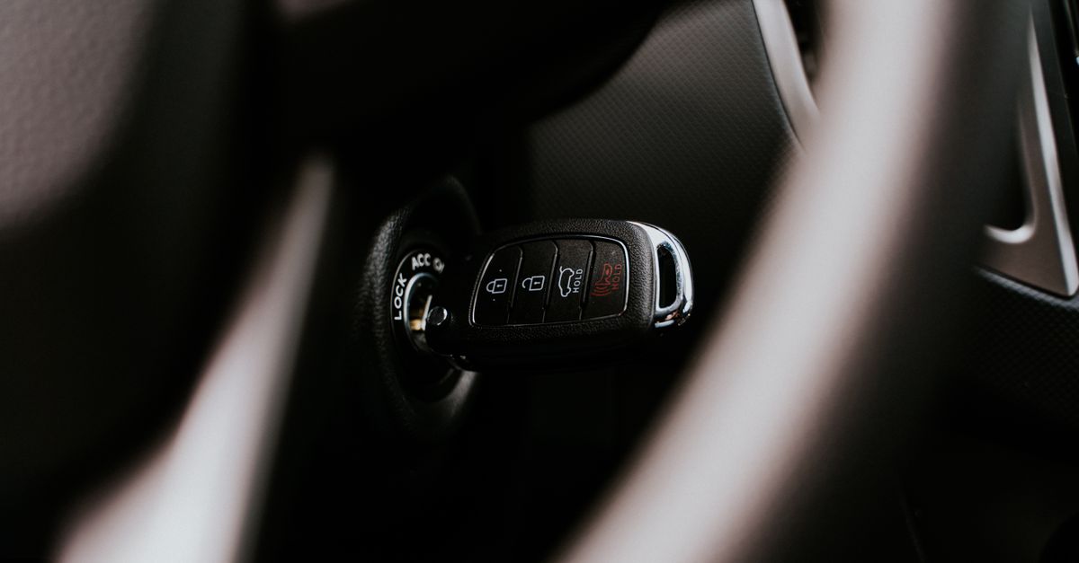 locksmith service technician — West Broadway Locksmith